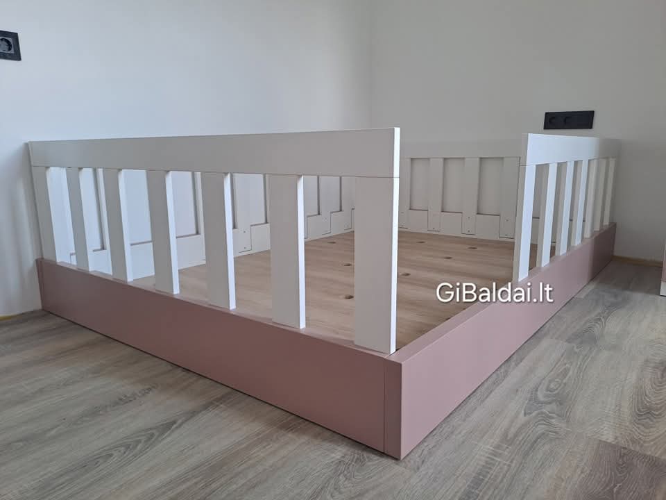 FB_IMG_1771323374368 Lova vaikui ant žemės - Image 1